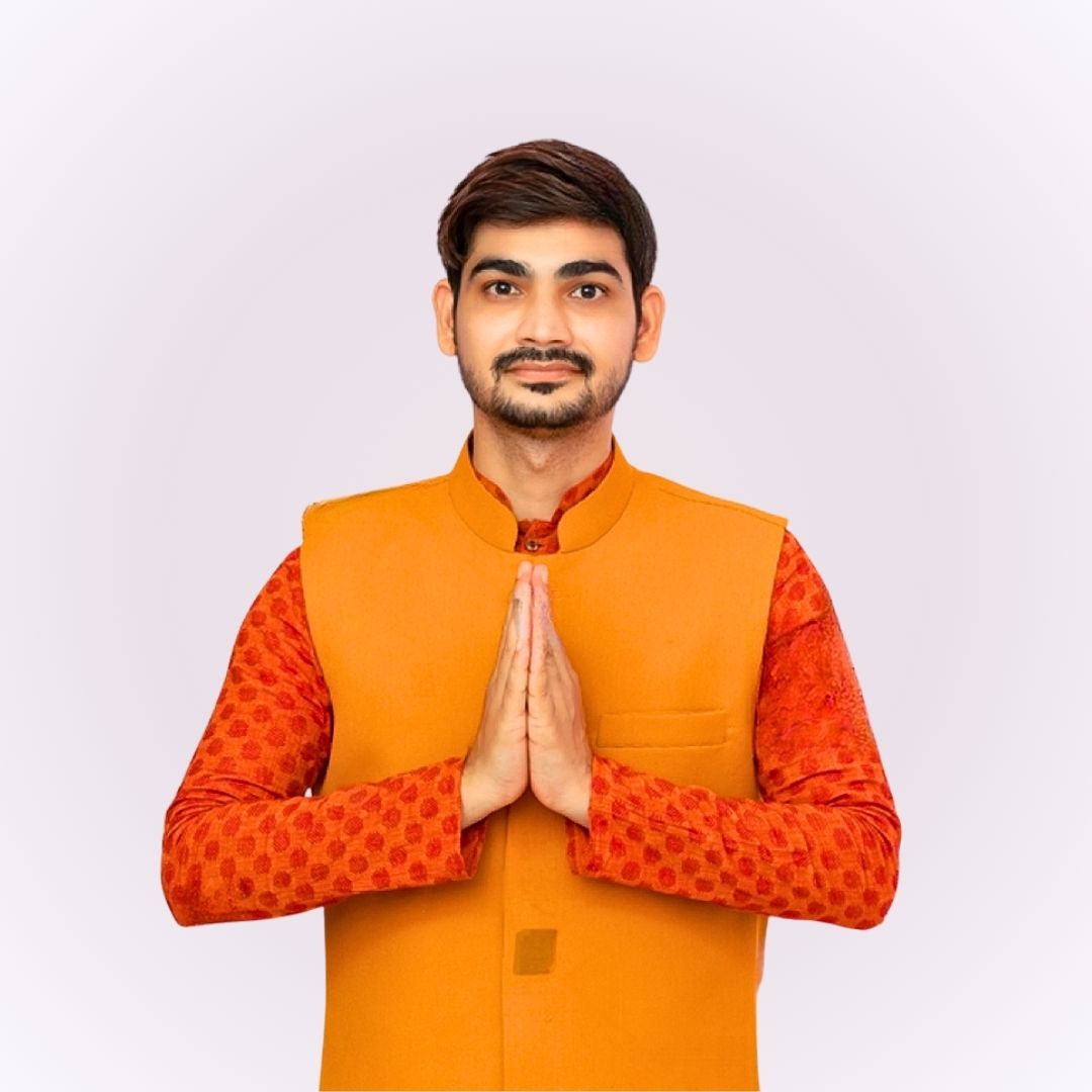 Astrologer Kunal Sharma